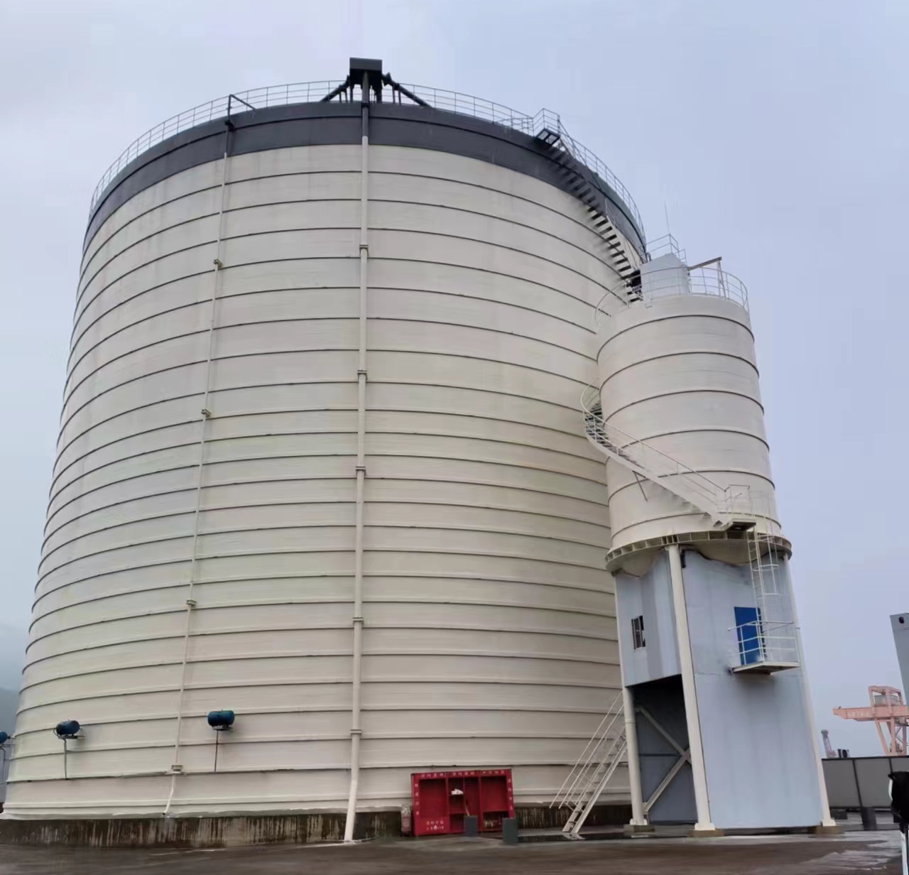 榆阳10万吨水泥钢板库